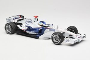 BMW Sauber F1.07 #9 N. Heidfeld Launch Version 2007 Minichamps 1:18 80430426994 Métal — image 4 sur 7