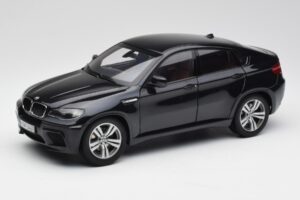 BMW X6 M F86 Noir Kyosho 1:18 80432157613 Métal