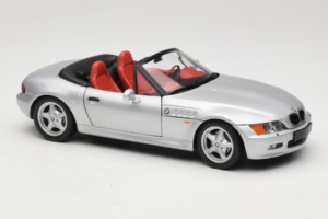 BMW Z3 Cabriolet Argent UT Models 1:18 20402 Métal — image 6 sur 8