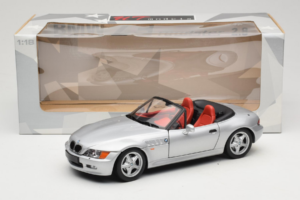 BMW Z3 Cabriolet Argent UT Models 1:18 20402 Métal — image 8 sur 8
