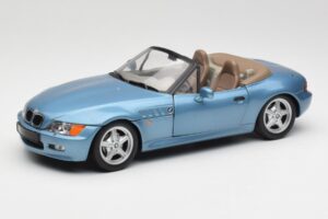 BMW Z3 E36/7 James Bond Goldeneye Bleu Métallisé UT Models 1:18 180024336 Métal
