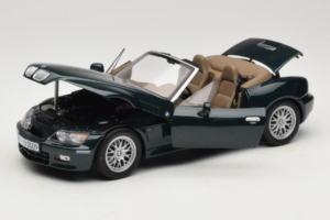 BMW Z3 Roadster 2.8 Vert Foncé Édition Concessionnaire UT Models 1:18 80439411713 Métal — image 2 sur 8