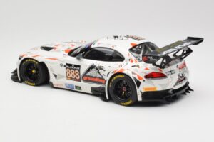 BMW Z4 E89 GT3 #888 Triple Eight Racing L. Mowle / J. Ratcliffe 24 Hours of Spa 2015 Minichamps 1:18 151152388 Métal — image 5 sur 6
