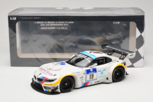 BMW Z4 GT3 #19 Team Schubert J. Muller / D. Muller ADAC 24 Hours Nurburgring 2012 Minichamps 1:18 151122319 Métal — image 6 sur 6