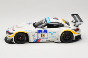 BMW Z4 GT3 #19 Team Schubert J. Muller / D. Muller ADAC 24 Hours Nurburgring 2012 Minichamps 1:18 151122319 Métal — image 3 sur 6