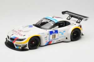 BMW Z4 GT3 #19 Team Schubert J. Muller / D. Muller ADAC 24 Hours Nurburgring 2012 Minichamps 1:18 151122319 Métal