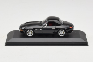 BMW Z8 Noir Hardtop Minichamps 1:43 BMW018 Métal