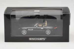 BMW Z8 Cabriolet Noir Minichamps 1:43 80420026607-R1 Métal — image 4 sur 4