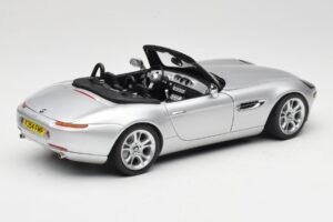 BMW Z8 E52 Cabriolet Argent Kyosho 1:18 80432411551 Métal — image 3 sur 8