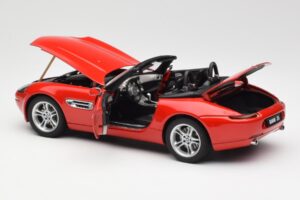 BMW Z8 E52 Rouge AUTOart 1:18 70513 Métal — image 5 sur 8