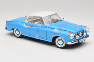 Borgward Isabella Coupe Bleu Revell 1:18 08859-P1 Métal — image 4 sur 6