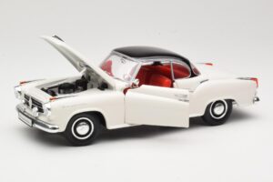 Borgward Isabella Coupé Blanc Revell 1:18 08982-W1 Métal — image 2 sur 8