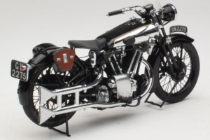 Brough Superior SS 100 T. E. Lawrence Minichamps 1:18 122135500 Métal — image 2 sur 6