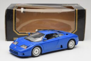 Bugatti EB110 Bleu Foncé Bburago 1:18 3035-DB Métal — image 8 sur 8