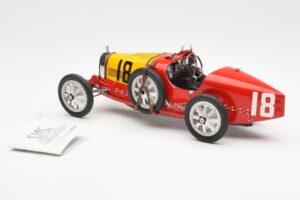 Bugatti T35 National Colors Spain CMC 1:18 M-100-B-016 Métal — image 5 sur 6