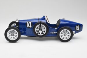 Bugatti Type 35 #14 Dark Blue Norev 1:12 125703 Métal — image 3 sur 6
