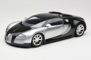 Bugatti Veyron Edition Centenaire Chrome Green Minichamps 1:18 Bugatti Veyron Edition Centenaire Chrome Green Minichamps 1:18 100110852 Métal