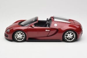 Bugatti Veyron Grand Sport Rouge Minichamps 1:18 100110832 Métal — image 5 sur 9