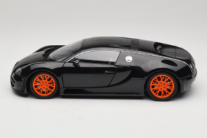 Bugatti Veyron Super Sport Black Metallic Minichamps 1:18 100110842 Métal — image 4 sur 8