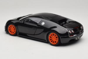 Bugatti Veyron Super Sport Black Metallic Minichamps 1:18 100110842 Métal — image 7 sur 8