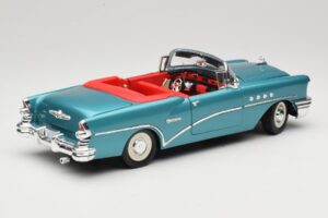 Buick Century Cabriolet Bleu Mira 1:18 6134 Métal — image 3 sur 8