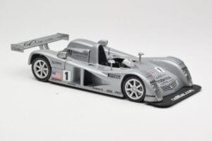 Cadillac Northstar LMP #1 24 Hours of Le Mans 2000 Hot Wheels 1:18 29225 Métal — image 6 sur 8