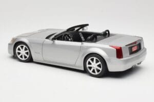Cadillac XLR Cabriolet Argent Hot Wheels 1:18 53838 Métal — image 7 sur 8