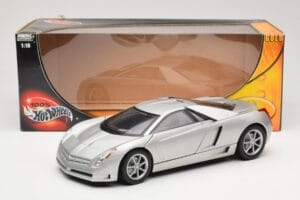 Cadillac Cien Argent Hot Wheels 1:18 57296 Métal — image 8 sur 8
