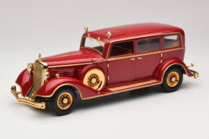 Cadillac Deluxe Tudor Limousine d'État Puyi Dernier Empereur de Chine Sun Star 1:18 4100 Métal