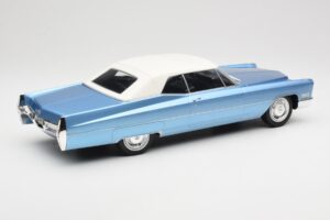 Cadillac DeVille Bleu KK-Scale 1:18 KKDC180314 Métal — image 2 sur 6