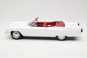 Cadillac DeVille Cabriolet Blanc KK-Scale 1:18 KKDC180313 Métal — image 3 sur 6