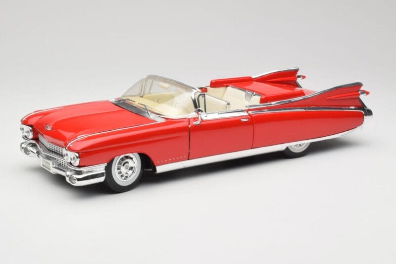 Cadillac Eldorado Biarritz Bolero Red Maisto 1:18 31813 Métal