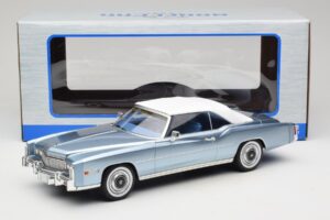 Cadillac Eldorado Cabriolet Bleu MCG 1:18 MCG18472 Métal — image 7 sur 7