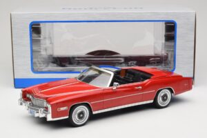 Cadillac Eldorado Cabriolet Rouge MCG 1:18 MCG18471 Métal — image 8 sur 8