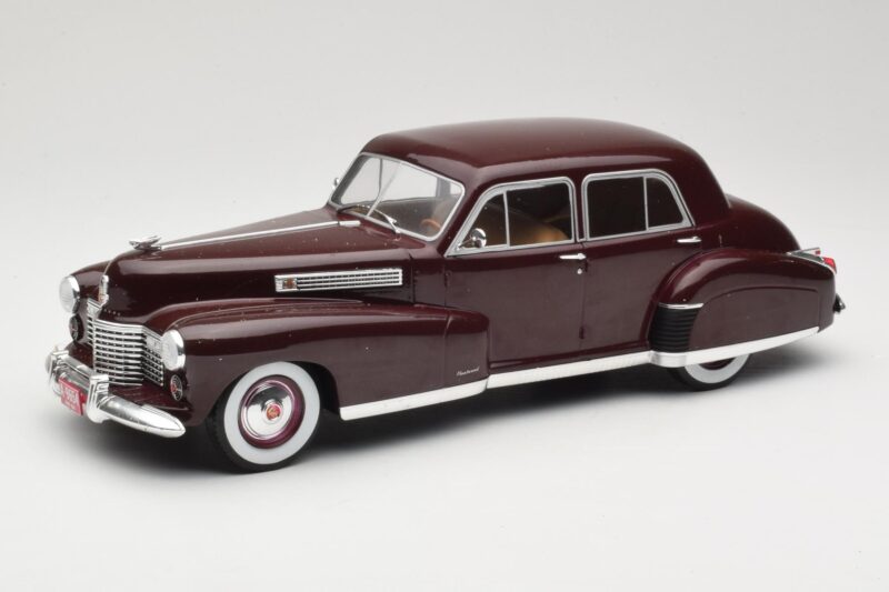 Cadillac Fleetwood 60 Special Sedan Rouge MCG 1:18 MCG18071 Métal