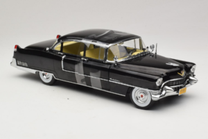 Cadillac Fleetwood Series 60 The Godfather Greenlight 1:18 12949 Métal — image 4 sur 6