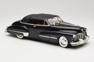 Cadillac Series 62 Noir Anson 1:18 30345 Métal — image 6 sur 8