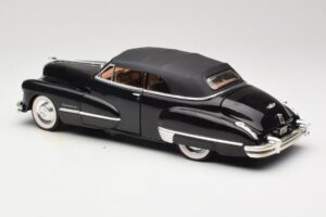 Cadillac Series 62 Noir Anson 1:18 30345 Métal — image 7 sur 8