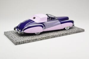 Cadillac Series 62 Cabriolet Rose Minichamps 1:18 107148460 Métal — image 3 sur 6