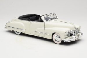 Cadillac Series 62 Cabriolet Blanc Anson 1:18 30335 Métal — image 6 sur 8