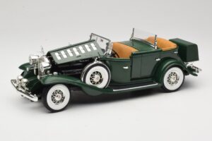 Cadillac Sport Phaeton Vert Anson 1:18 30383 Métal — image 2 sur 9