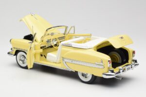 Chevrolet Bel Air Cabriolet Jaune Sun Star 1:18 1712 Métal — image 5 sur 8