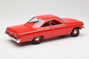 Chevrolet Bel Air Rouge Maisto 1:18 31641 Métal — image 3 sur 8