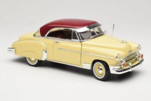 Chevrolet Bel Air Jaune & Rouge Motormax 1:18 73111 Métal — image 6 sur 8