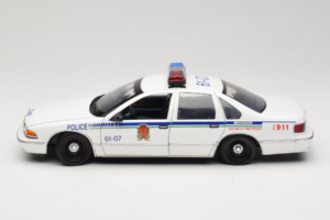 Chevrolet Caprice Canada Police UT Models 1:18 21023 Métal — image 4 sur 8