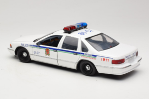 Chevrolet Caprice Canada Police UT Models 1:18 21023 Métal — image 7 sur 8