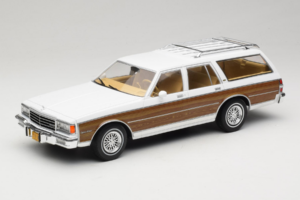 Chevrolet Caprice Estate Wagon Blanc MCG 1:18 MCG18475 Métal