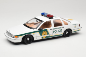 Chevrolet Caprice Metro Dade Police UT Models 1:18 21024 Métal