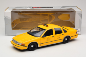 Chevrolet Caprice NYC Taxi UT Models 1:18 180142095 Métal — image 8 sur 8