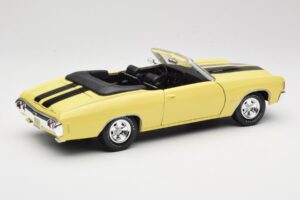 Chevrolet Chevelle SS 454 Jaune Maisto 1:18 531890 Métal — image 3 sur 8